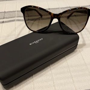 Authentic NWT Givenchy tortoise shell cat eye sunglasses.